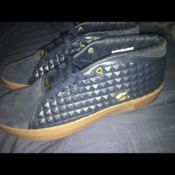 Never Worn No Box LBJ “NSW” obsidian! RARE!! - Picture 2 of 5